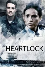 Lesley-Ann Brandt es Tera Sharpe en Heartlock