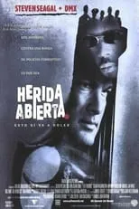 Eldridge Hyndman interpreta a SWAT Team Member en Herida Abierta