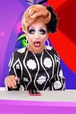 Bianca Del Rio es Bianca Del Rio en HHN Hateful Hags Network