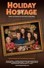 Bunny Levine interpreta a Grandma en Holiday Hostage