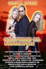 Elizabeth Jarosz interpreta a Detective Elizabeth White en Hollywood P.D. Undercover