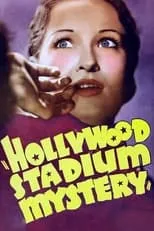 Dan Tobey es Announcer Dan Tobey en Hollywood Stadium Mystery