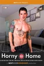 Dakota Payne es  en Horny at Home