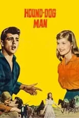 Margo Moore es Susie Bell Peyson en Hound-Dog Man