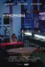 Irina Platon interpreta a Rezeptionistin en Hypnophobia