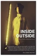 Joel Parkinson interpreta a  en Inside Outside