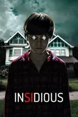 Andrew Astor interpreta a Foster Lambert en Insidious