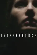 Kaleina Cordova interpreta a Ivy Simms en Interference