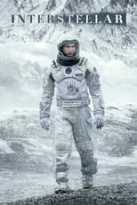 Liam Dickinson interpreta a Coop en Interstellar