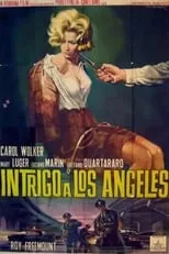 Carole Walker es Jean Lovering en Intrigo a Los Angeles