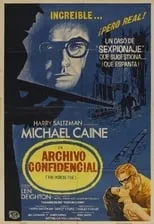 Richard Burrell interpreta a Operator en Ipcress