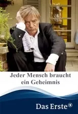 Dietmar Mues interpreta a Helmut Lürzer en Jeder Mensch braucht ein Geheimnis