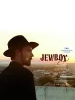 Leah Vandenberg es Sarita en Jewboy