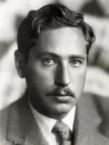 Josef von Sternberg es Interviewee en Josef von Sternberg, een retrospektieve