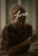 Marjorie Yates interpreta a June en June