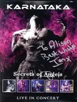 Ian Jones es bass, bass pedals, keyboards, programming, vocals en Karnataka: Secrets Of Angels Live In Concert