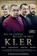 Rafal Mohr interpreta a Father Stanislaw en Kler