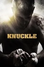 Jack Sahakian interpreta a Warehouse Guard en Knuckle