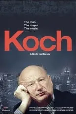 Michael Bloomberg interpreta a Self en Koch