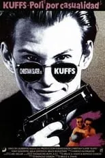 Joe Hart interpreta a 2nd Gun Salesman en Kuffs, poli por casualidad