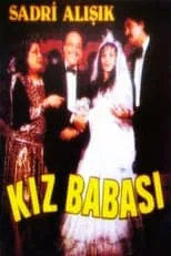 Melis Tüzüngüç interpreta a  en Kız Babası