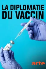 Boris Johnson interpreta a Self (archive footage) en La diplomatie du vaccin