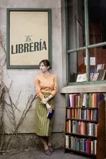 Charlotte Vega interpreta a Kattie en La librería