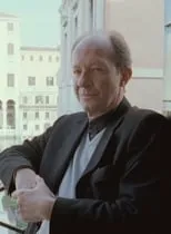 Giorgio Agamben interpreta a Himself en La proiezione è cominciata