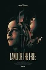 Robert Torti interpreta a Fitzpatrick en Land of the Free