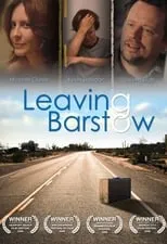 Ryan Michelle Bathe es Jenny en Leaving Barstow