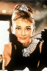 Robert Wolders interpreta a Self en Legenden: Audrey Hepburn