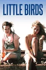 Carlos PenaVega interpreta a Louis en Little Birds