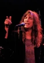 Patti Smith es herself en Long for the City (Patti Smith in New York)