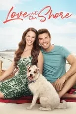 Peter Porte interpreta a Lucas en Love at the Shore