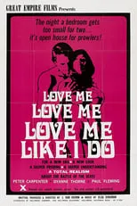 Peter Carpenter interpreta a Bill Sloane en Love Me Like I Do