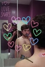 Caio Horowicz es Felipe en Love Snaps