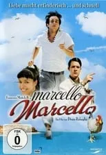 Elena Cucci es Elena Del Ponte en Marcello Marcello