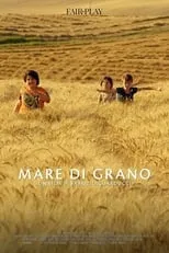 Simona Borioni interpreta a  en Mare di grano