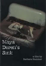 Carolee Schneemann interpreta a Herself en Maya Deren's Sink