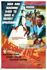 Richard Bull interpreta a Hawkins en Moonfire