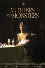 Mylène Mackay interpreta a  en Mothers and Monsters