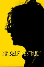 Maxwell Etherington es Chuck en MR. SELF DESTRUCT