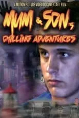 Mike Waldman interpreta a Paranormal Investigator en Mum and Son's Chilling Adventures