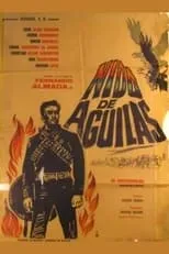 Robert Lansing interpreta a Sgt. Banning en Nido de águilas