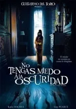 Bailee Madison interpreta a Sally Hirst en No tengas miedo a la oscuridad