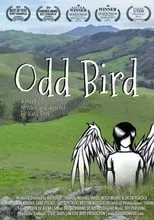 Betsy Moore es June en Odd Bird