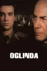 Papil Panduru interpreta a  en Oglinda