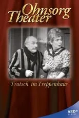 Erna Raupach-Petersen es Hanne Knoop en Ohnsorg Theater - Tratsch im Treppenhaus