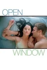 Justin Ashforth interpreta a Larry en Open Window