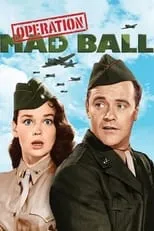 Richard Bull interpreta a Military Police Sergeant (uncredited) en Operación Gran Baile